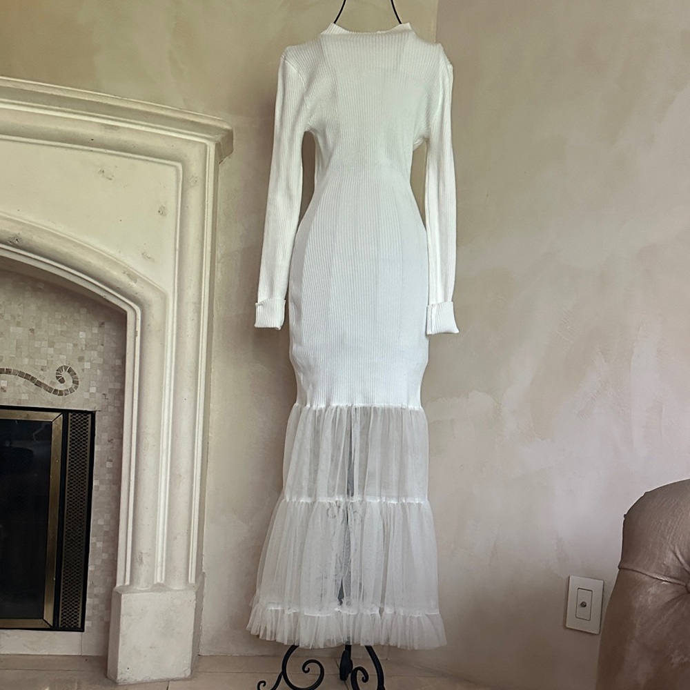 Flying Tomato White Long Sleeve Dress